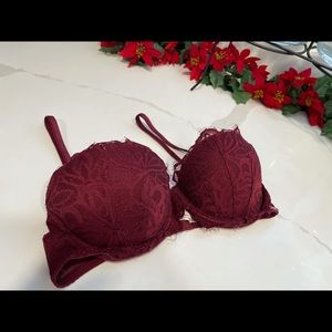 Victoria’s Secret bra. Gently worn. Burgundy